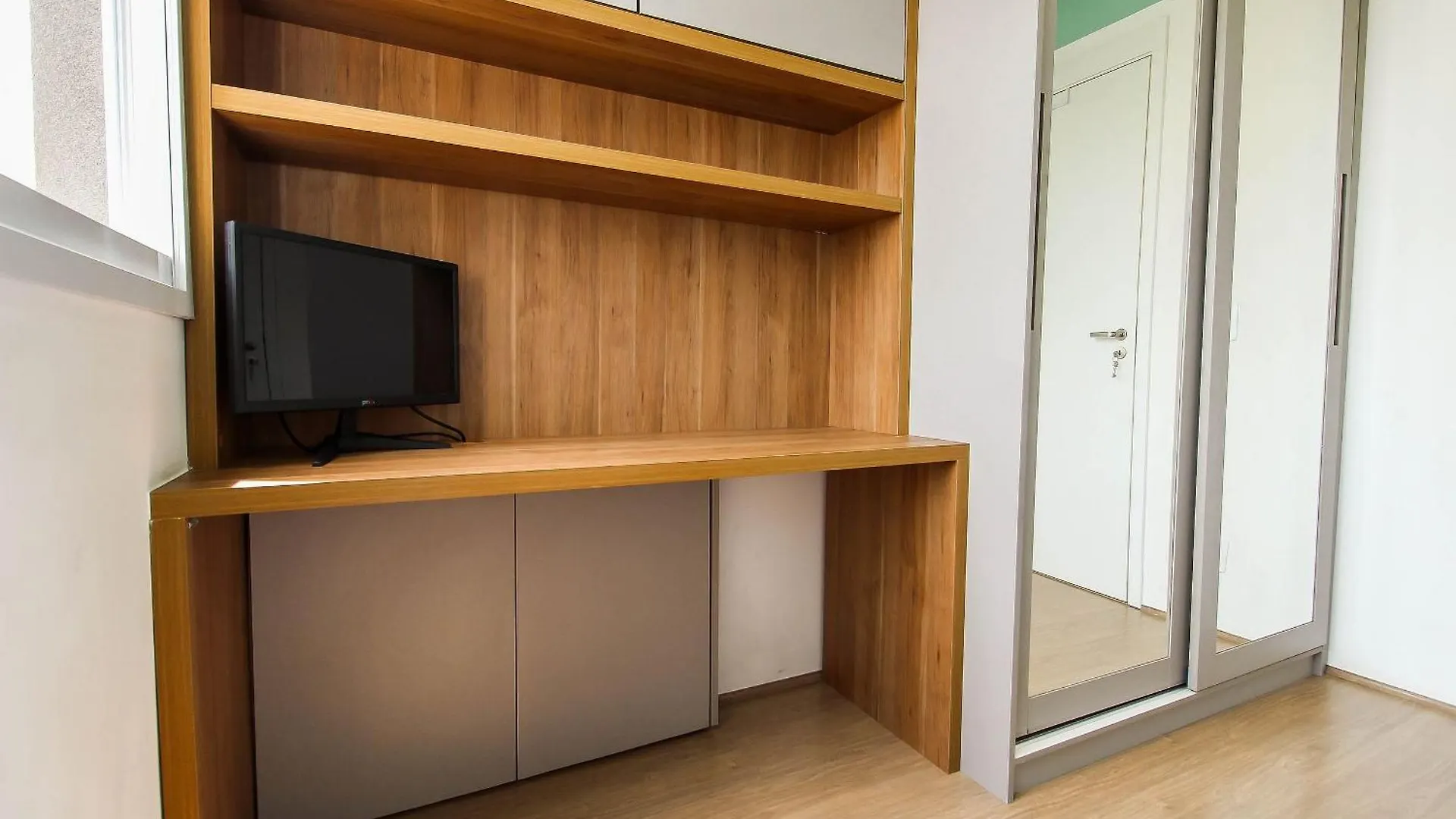 Apartment Mv102 - Apto C/ Piscina Prox. Ao Metro Bras Sao Paulo Brazil